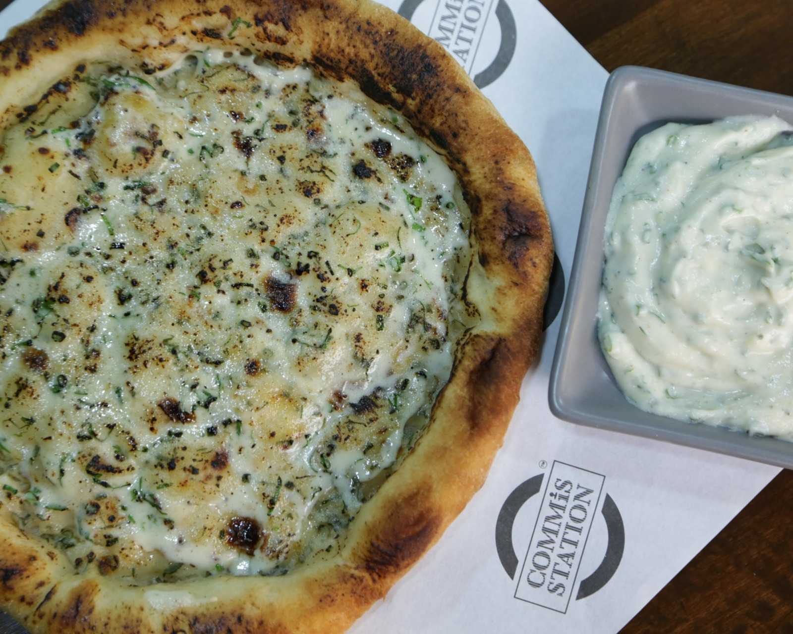 8 Inch Neapolitan Pizza Base - Herbed Bianca