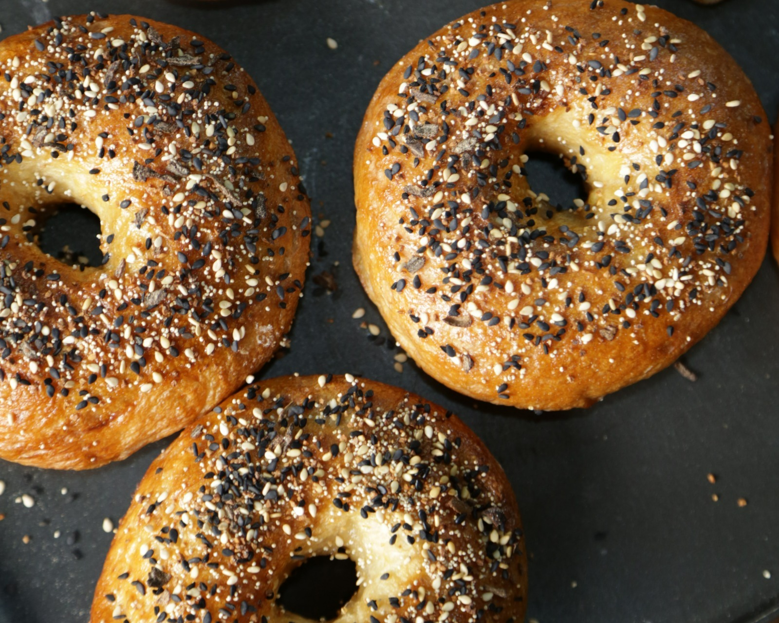 Everything Spiced Bagels - product view 4